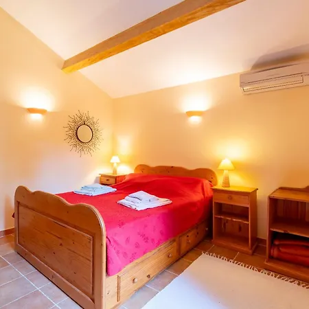 Apartment Lou Recati La Ribelle En Provence *