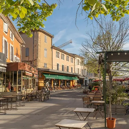 Lou Recati La Ribelle En Provence *
